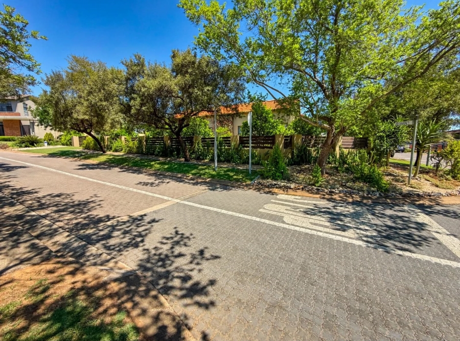 3 Bedroom Property for Sale in Copperleaf Estate Gauteng