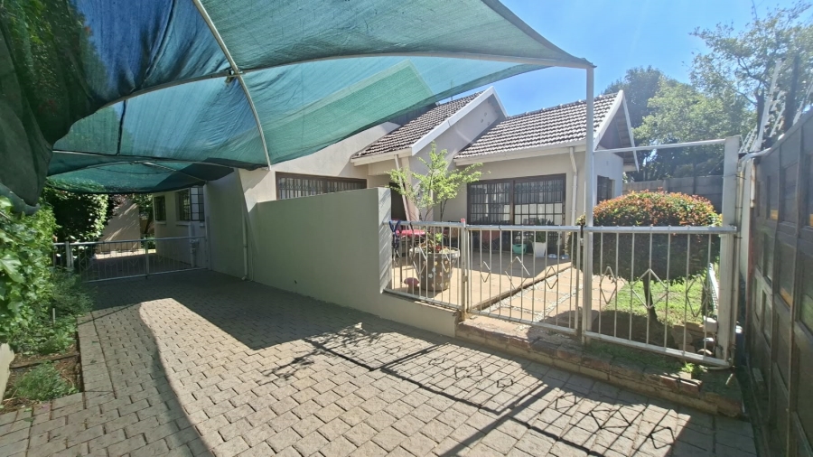 3 Bedroom Property for Sale in Sydenham Gauteng