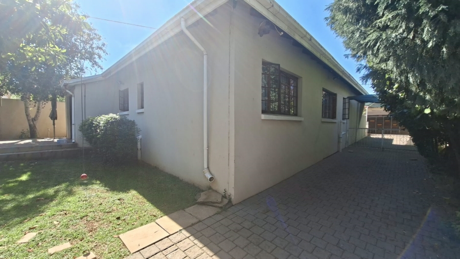 3 Bedroom Property for Sale in Sydenham Gauteng