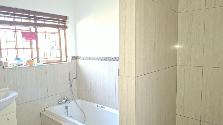 3 Bedroom Property for Sale in Sydenham Gauteng