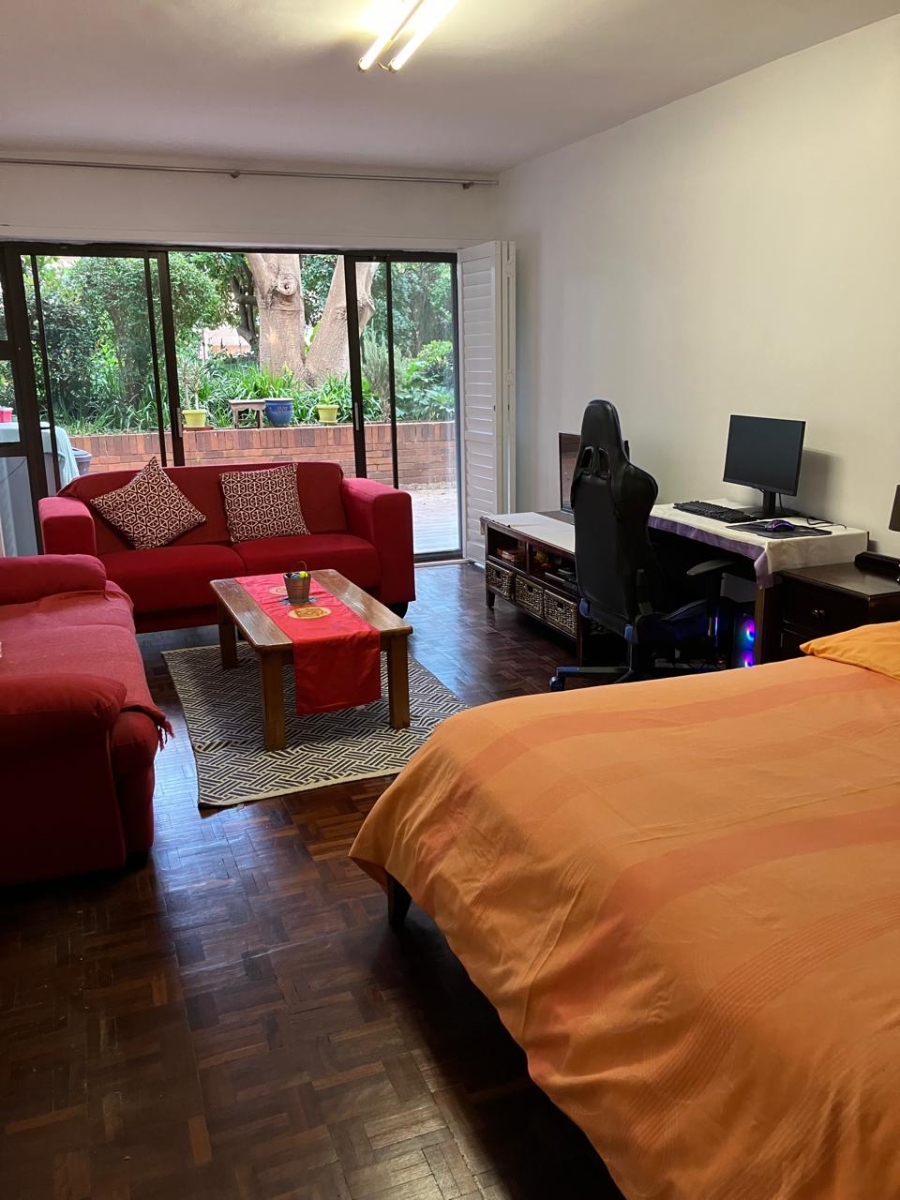 To Let 3 Bedroom Property for Rent in Illovo Gauteng