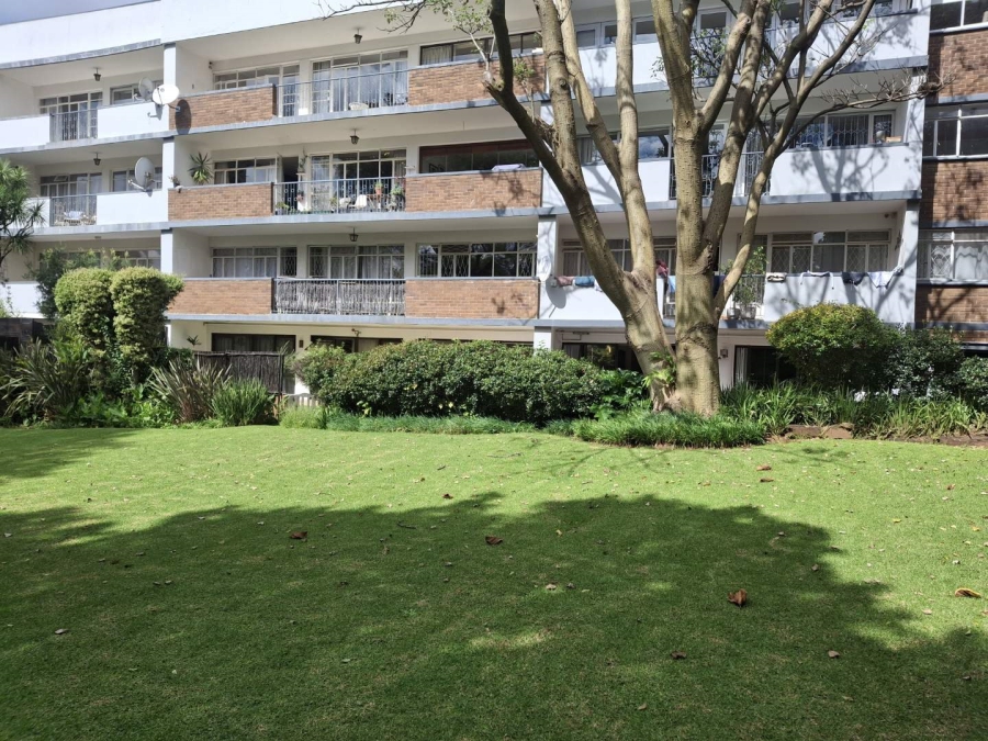 To Let 3 Bedroom Property for Rent in Illovo Gauteng