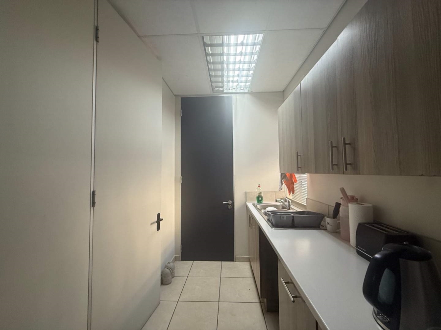Commercial Property for Sale in Lonehill Gauteng