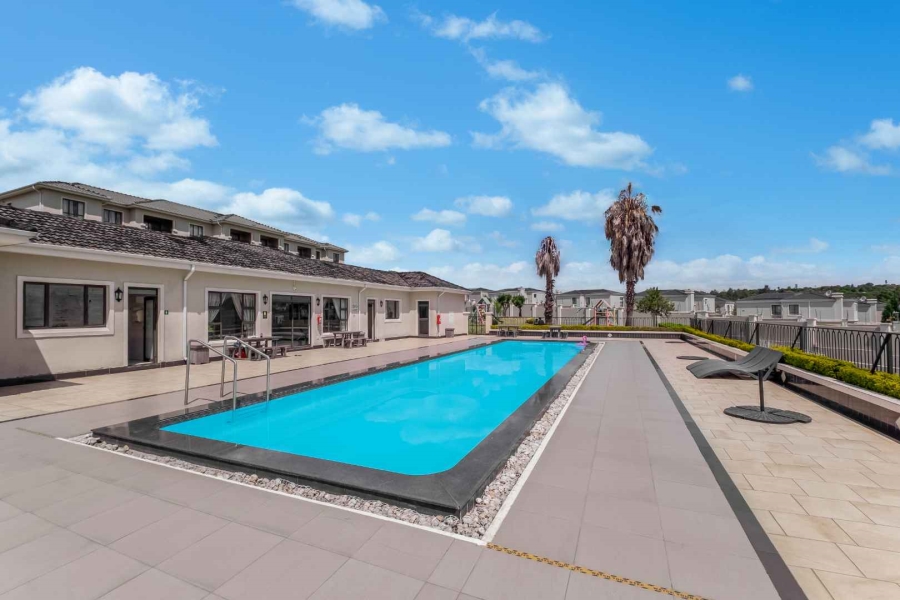 3 Bedroom Property for Sale in Broadacres Gauteng