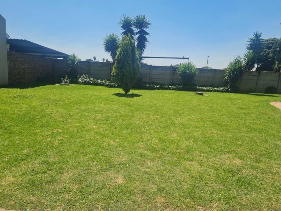 2 Bedroom Property for Sale in Impala Park Gauteng