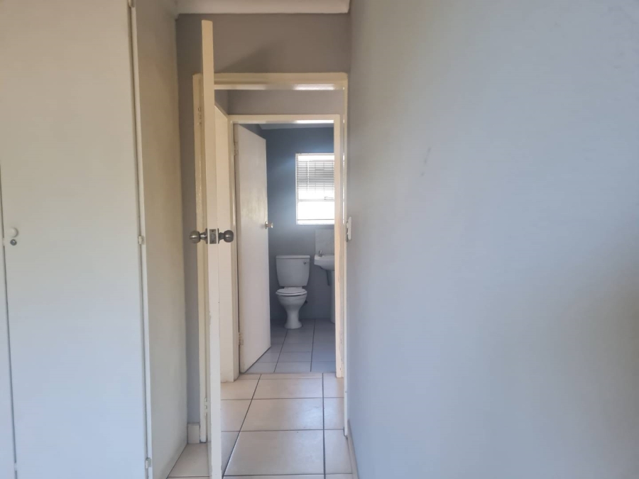 2 Bedroom Property for Sale in Impala Park Gauteng