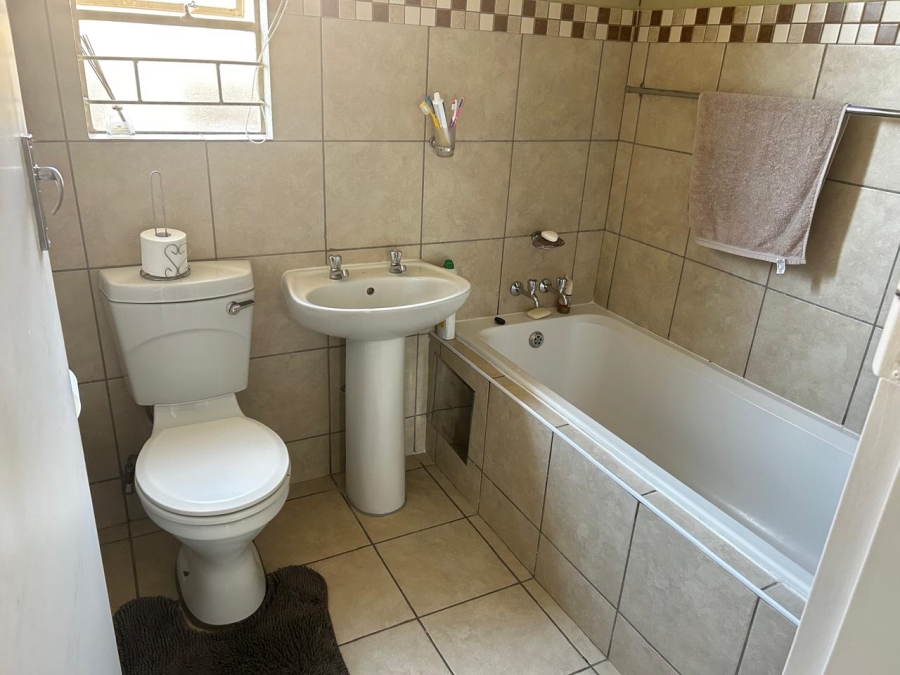 2 Bedroom Property for Sale in Leopard