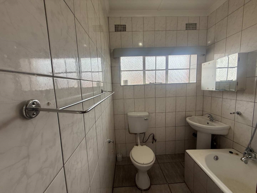 To Let 3 Bedroom Property for Rent in Hamberg Gauteng