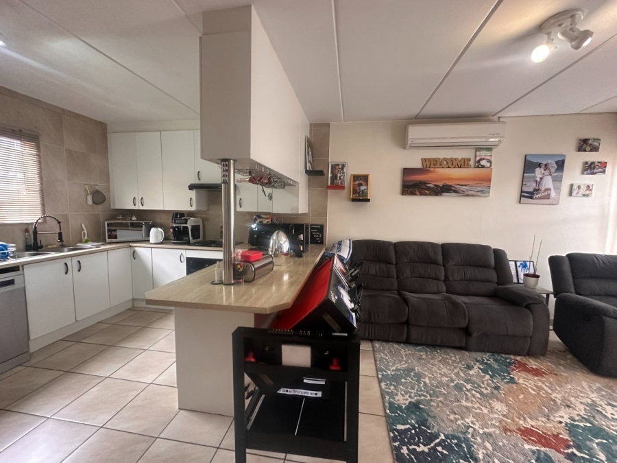 To Let 3 Bedroom Property for Rent in Wilgeheuwel Gauteng