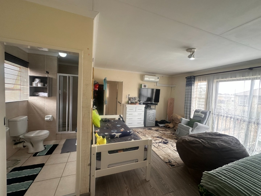 To Let 3 Bedroom Property for Rent in Wilgeheuwel Gauteng
