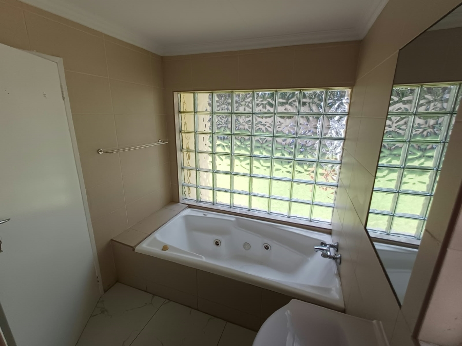 To Let 3 Bedroom Property for Rent in Sharonlea Gauteng