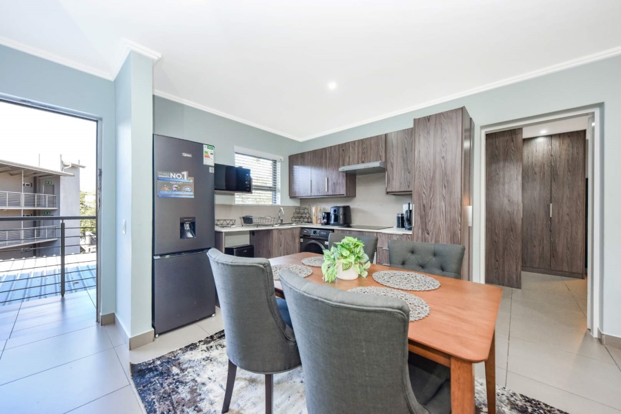 To Let 2 Bedroom Property for Rent in Hurlingham Gauteng