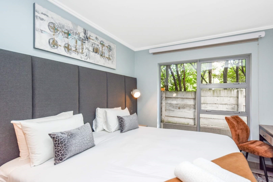 To Let 2 Bedroom Property for Rent in Hurlingham Gauteng