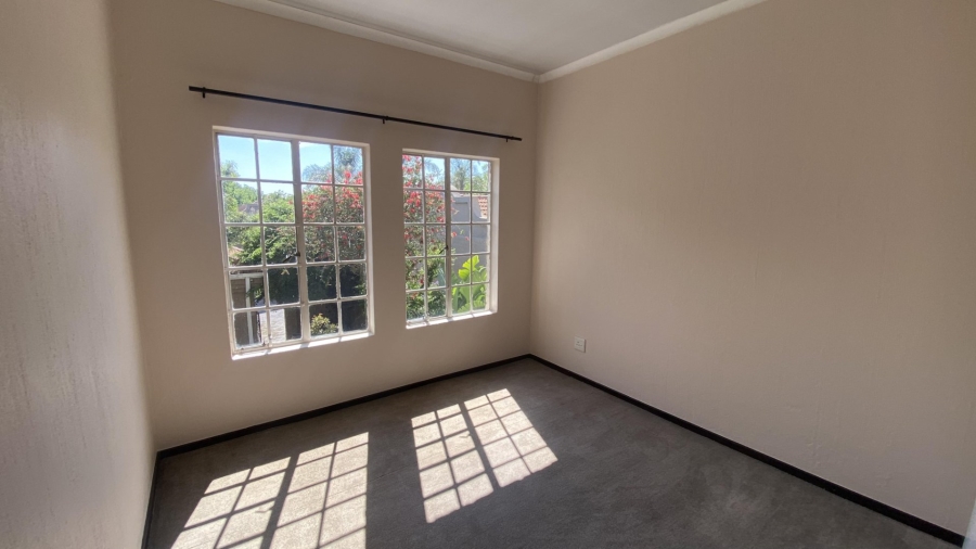 To Let 3 Bedroom Property for Rent in North Riding Gauteng