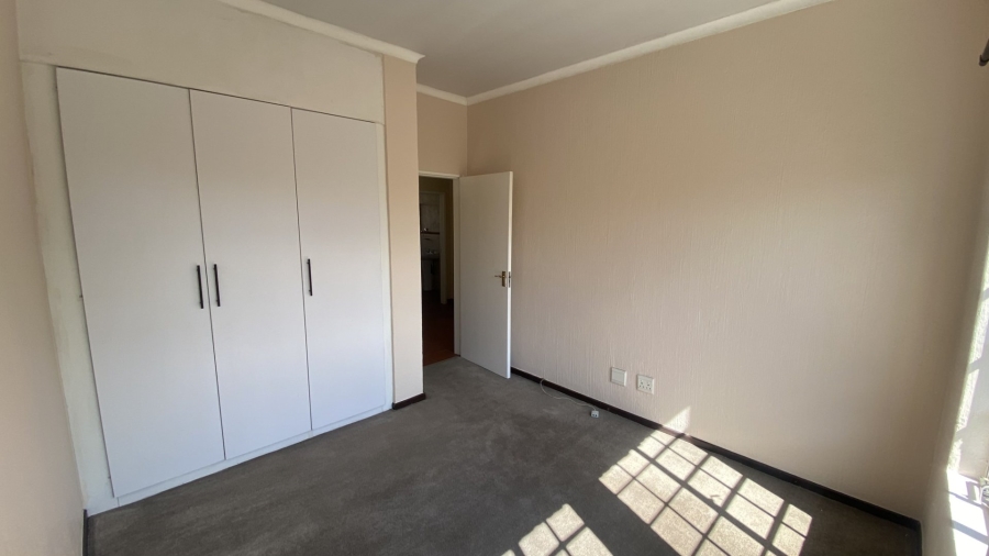 To Let 3 Bedroom Property for Rent in North Riding Gauteng