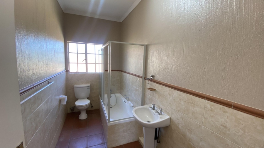 To Let 3 Bedroom Property for Rent in North Riding Gauteng