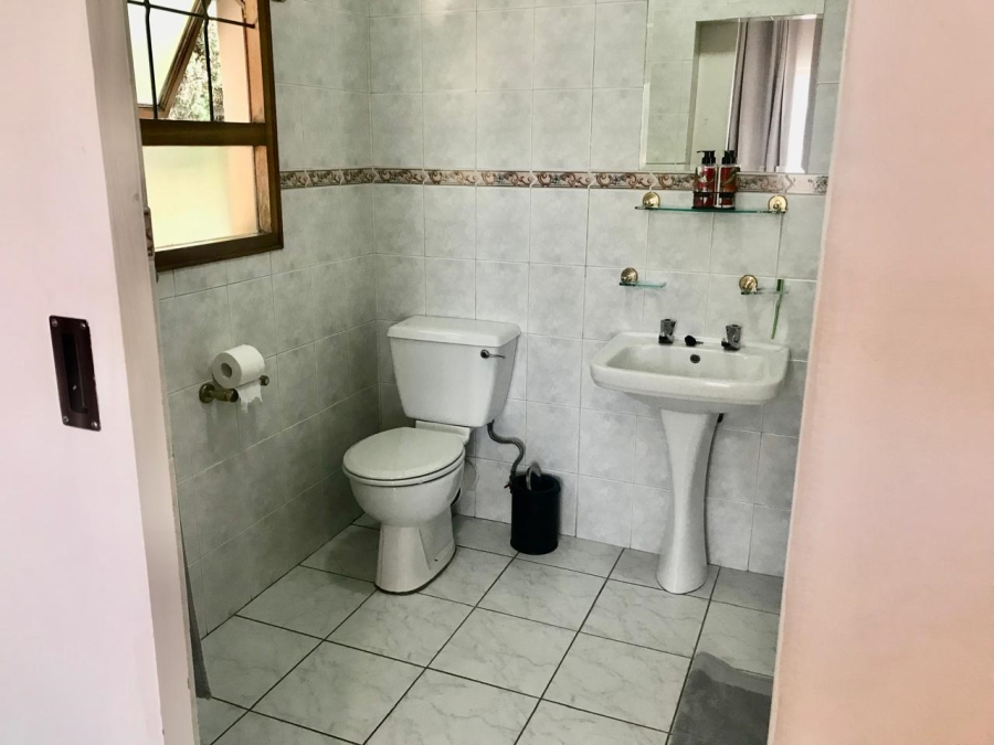 To Let 3 Bedroom Property for Rent in Bramley Gauteng