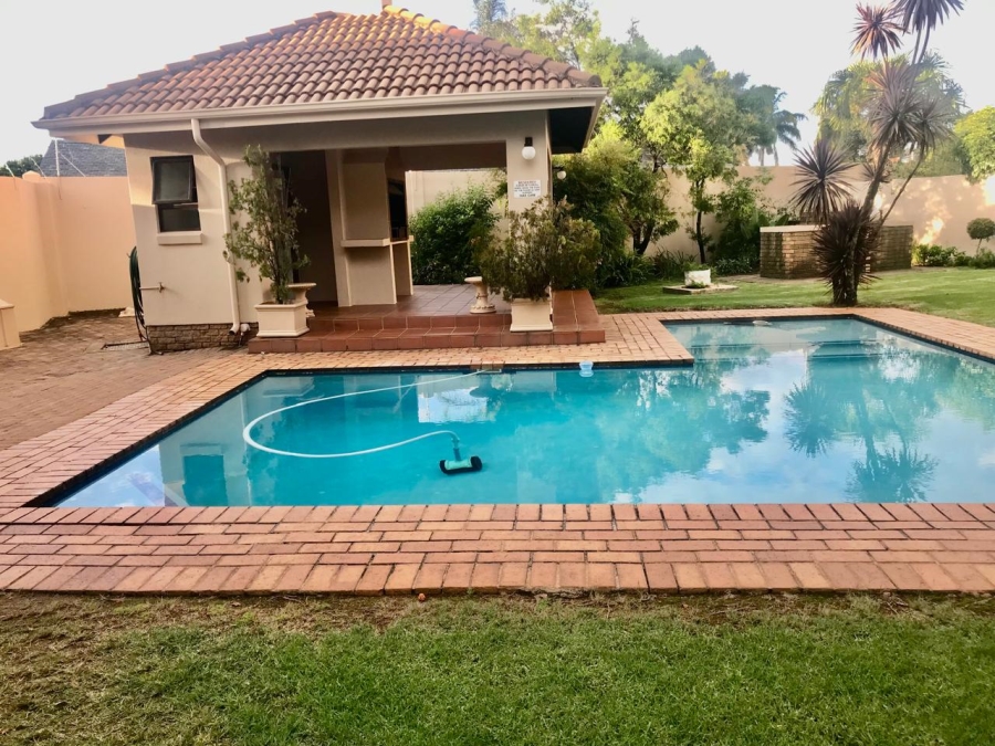 To Let 3 Bedroom Property for Rent in Bramley Gauteng