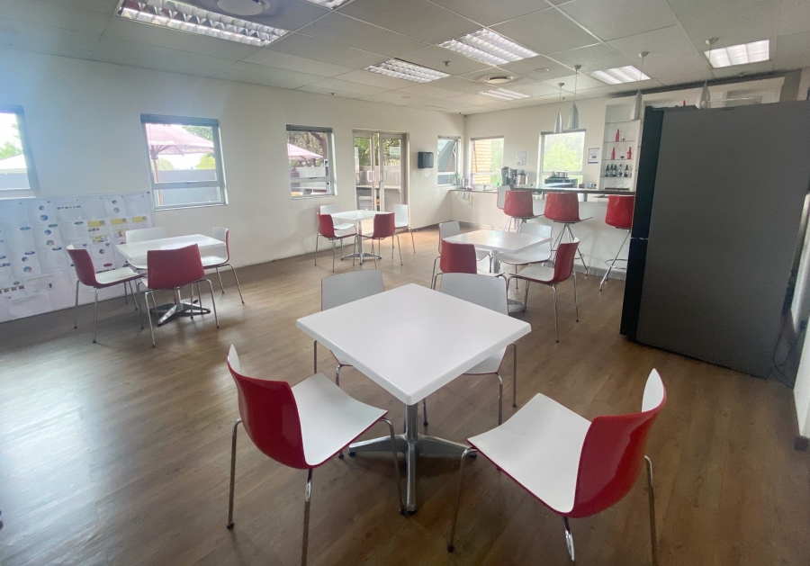 To Let Commercial Property for Rent in Longmeadow Gauteng