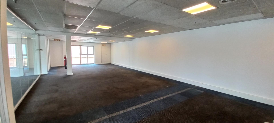 To Let Commercial Property for Rent in Longmeadow Gauteng