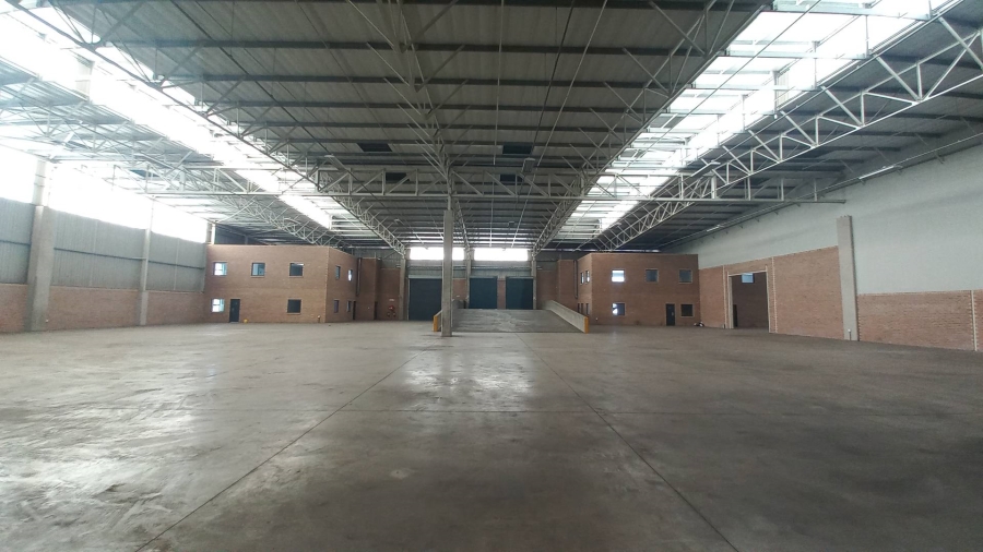 To Let Commercial Property for Rent in Gosforth Park Gauteng