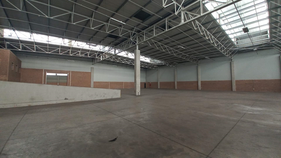 To Let Commercial Property for Rent in Gosforth Park Gauteng