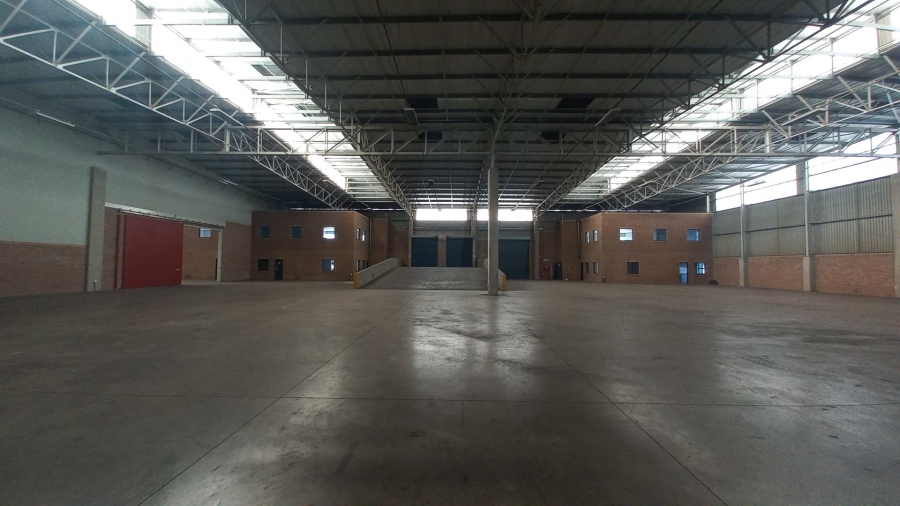 To Let Commercial Property for Rent in Gosforth Park Gauteng