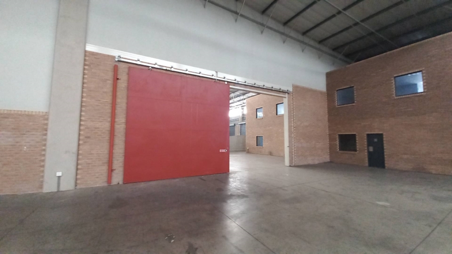To Let Commercial Property for Rent in Gosforth Park Gauteng
