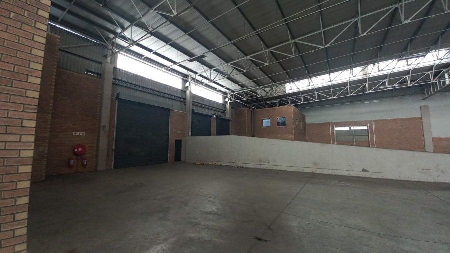 To Let Commercial Property for Rent in Gosforth Park Gauteng