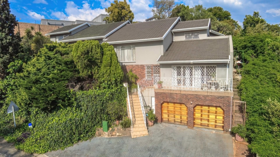 3 Bedroom Property for Sale in Glenvista Gauteng