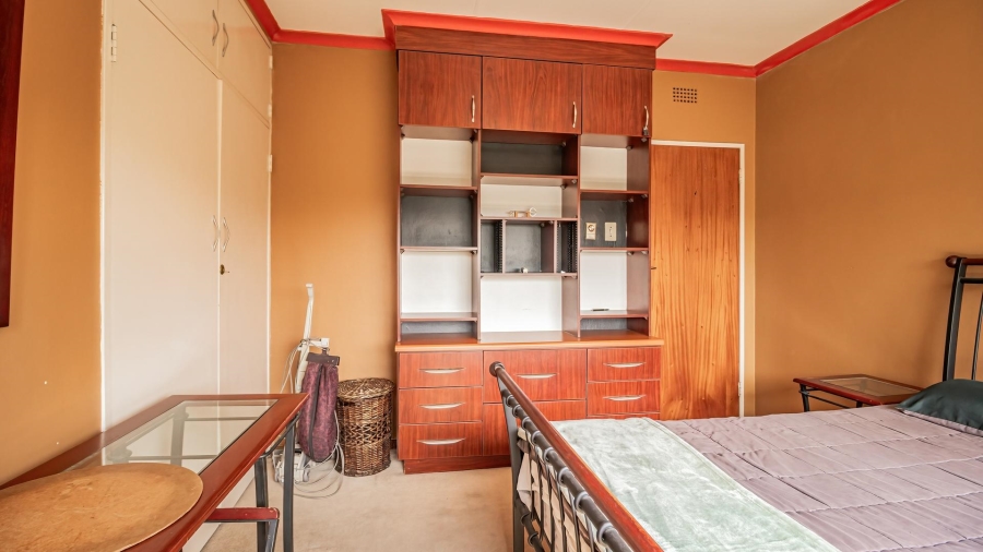 3 Bedroom Property for Sale in Glenvista Gauteng
