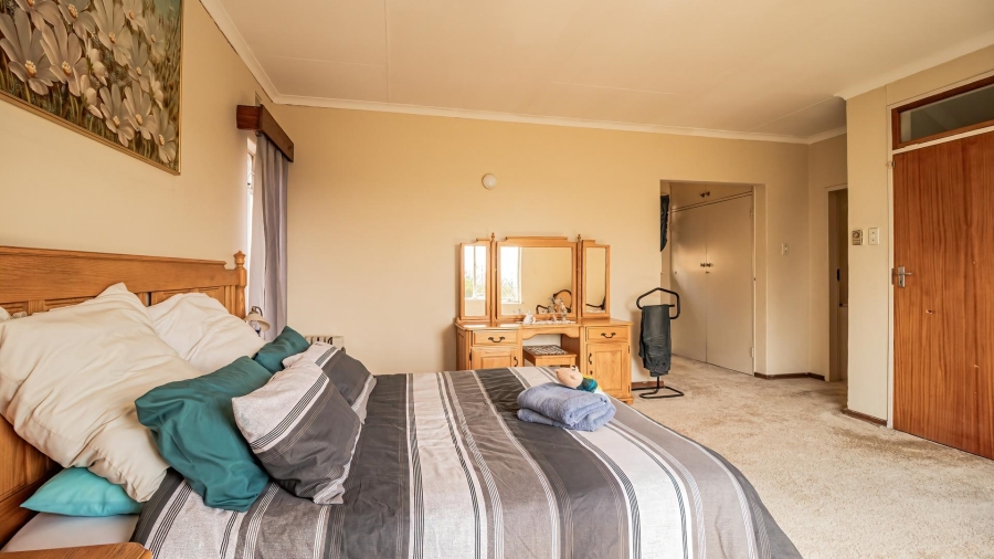 3 Bedroom Property for Sale in Glenvista Gauteng