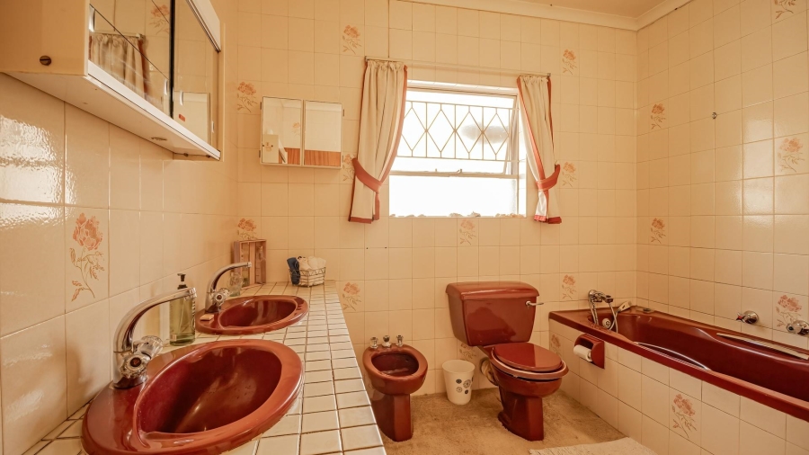 3 Bedroom Property for Sale in Glenvista Gauteng