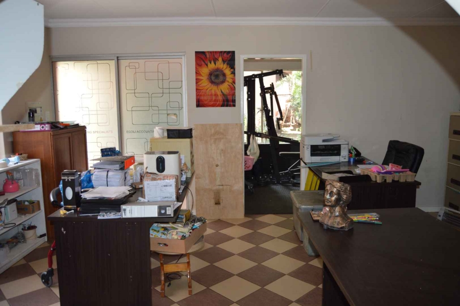 3 Bedroom Property for Sale in Brackendowns Gauteng