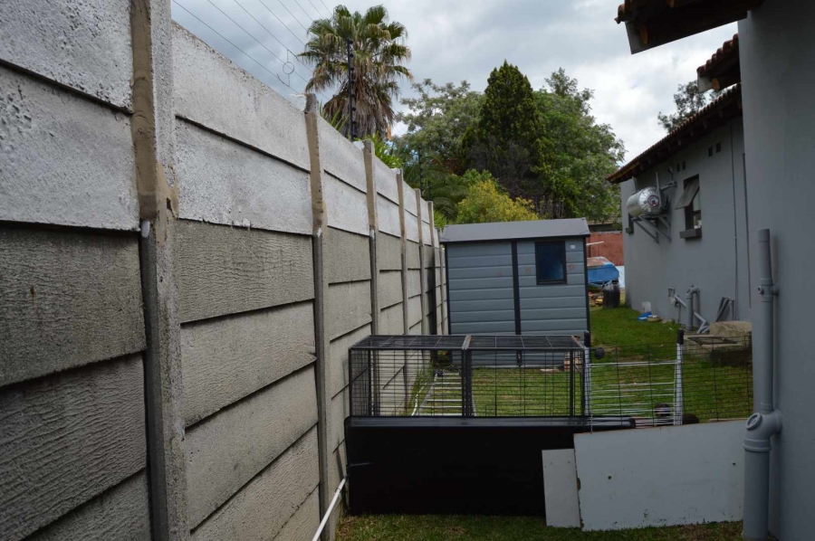 3 Bedroom Property for Sale in Brackendowns Gauteng