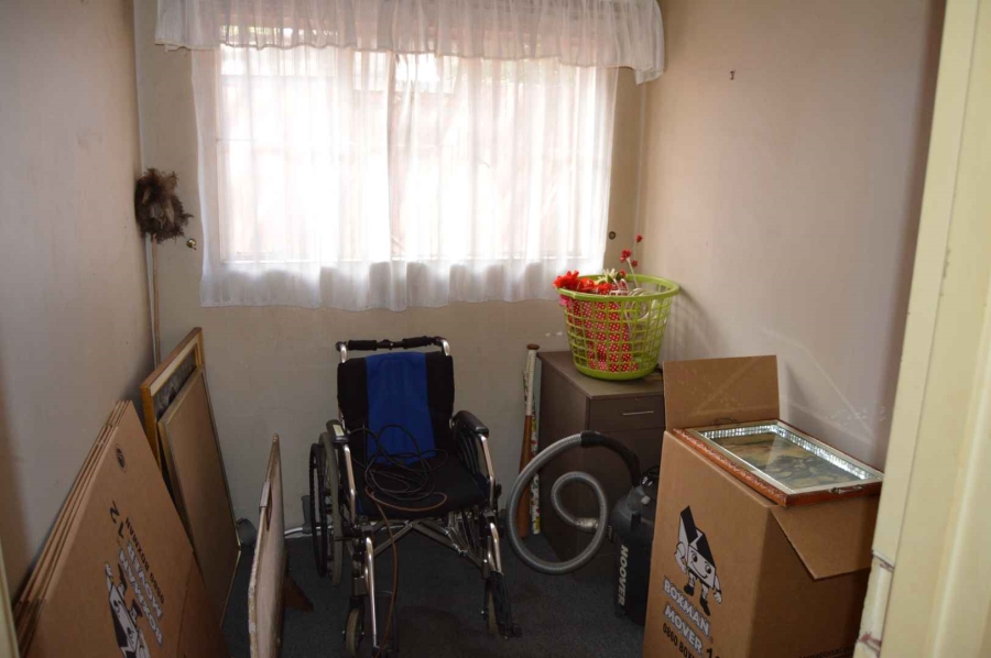 3 Bedroom Property for Sale in Brackendowns Gauteng