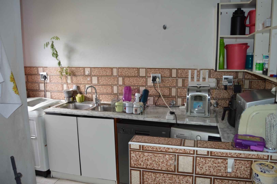 3 Bedroom Property for Sale in Brackendowns Gauteng