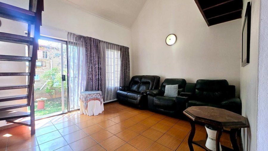3 Bedroom Property for Sale in La Montagne Gauteng