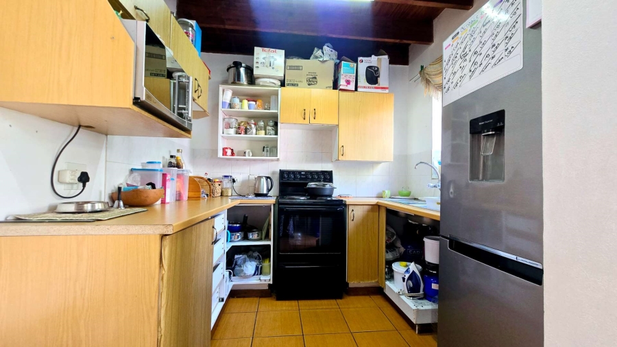 3 Bedroom Property for Sale in La Montagne Gauteng