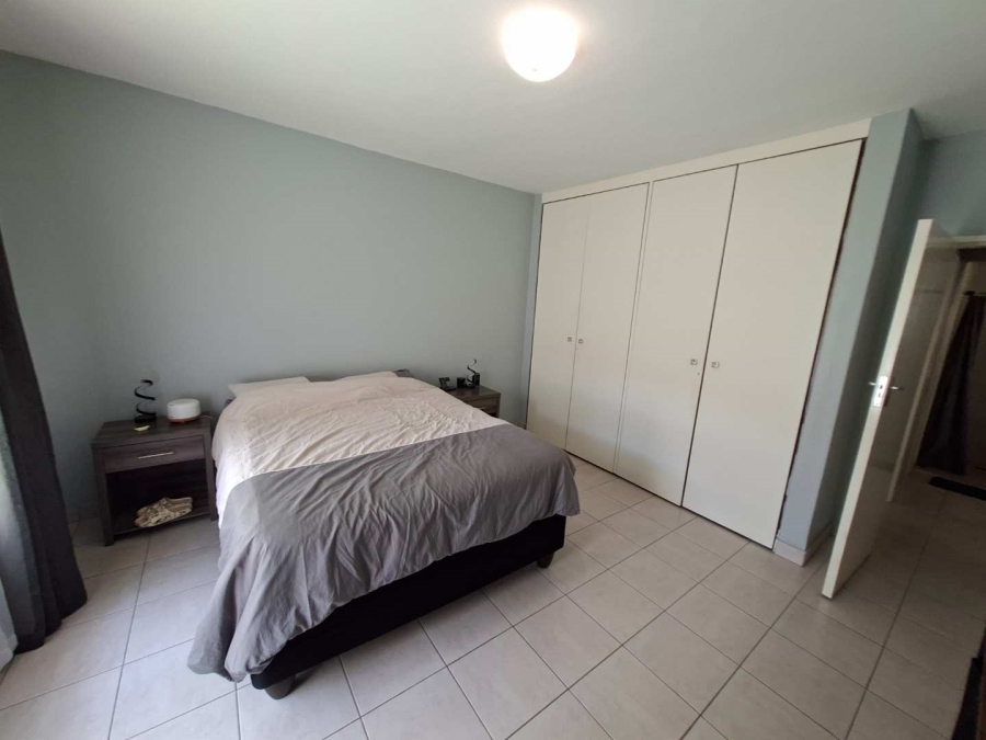 To Let 2 Bedroom Property for Rent in Bryanston Gauteng
