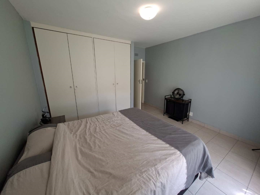 To Let 2 Bedroom Property for Rent in Bryanston Gauteng