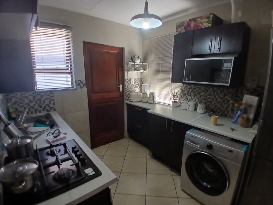 2 Bedroom Property for Sale in Sagewood Gauteng