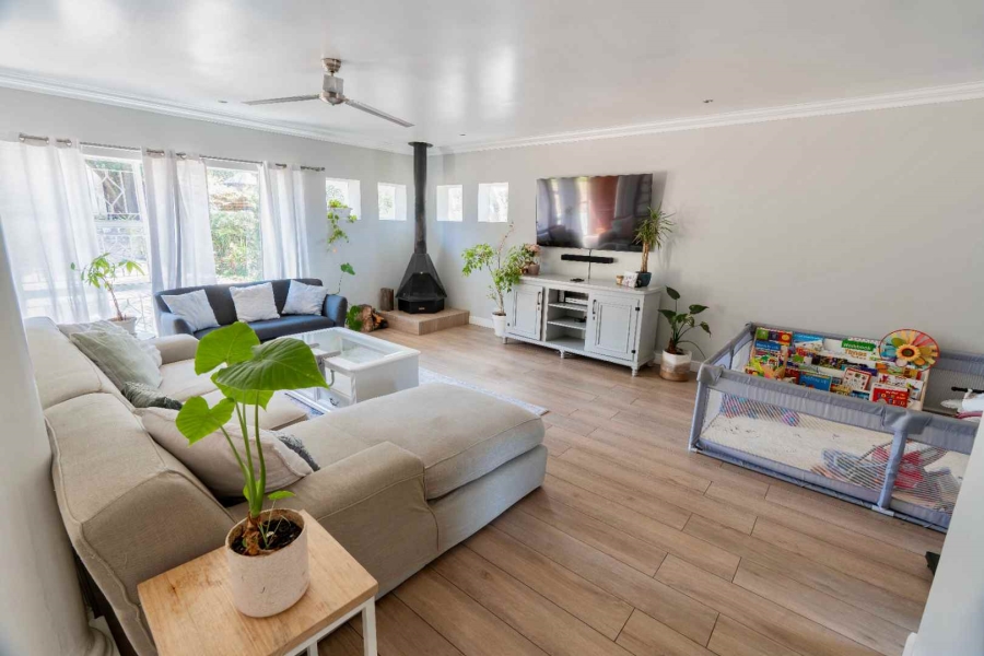 To Let 4 Bedroom Property for Rent in Olivedale Gauteng