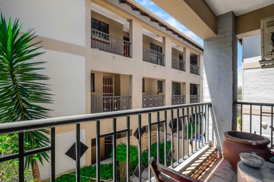 2 Bedroom Property for Sale in Broadacres Gauteng