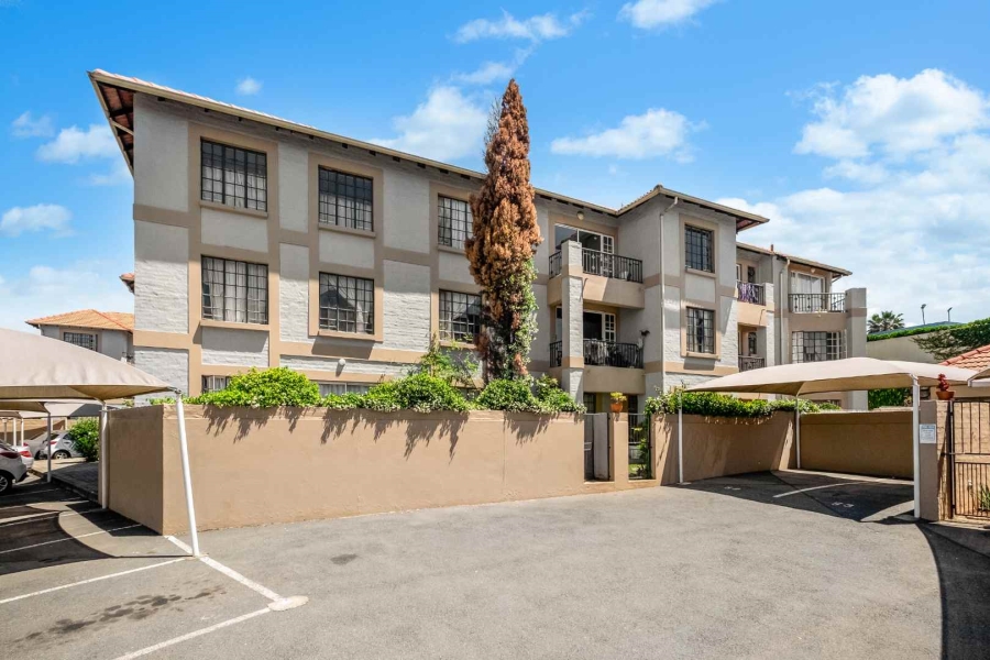 2 Bedroom Property for Sale in Broadacres Gauteng
