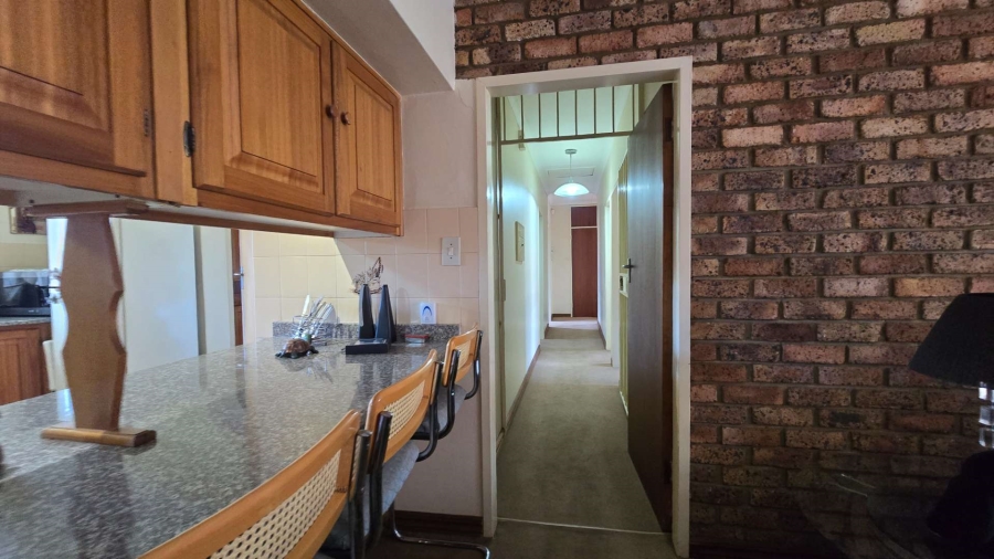3 Bedroom Property for Sale in Annlin Gauteng