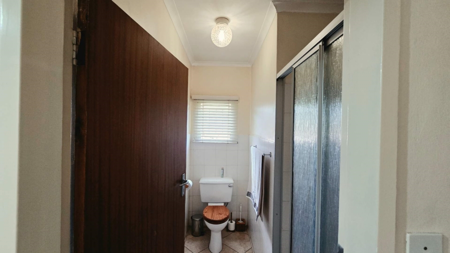 3 Bedroom Property for Sale in Annlin Gauteng
