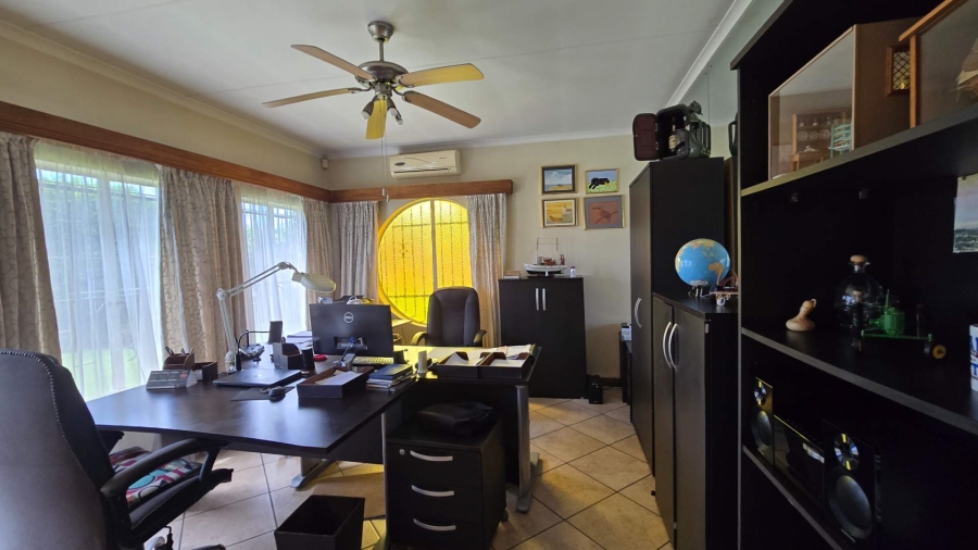 3 Bedroom Property for Sale in Annlin Gauteng