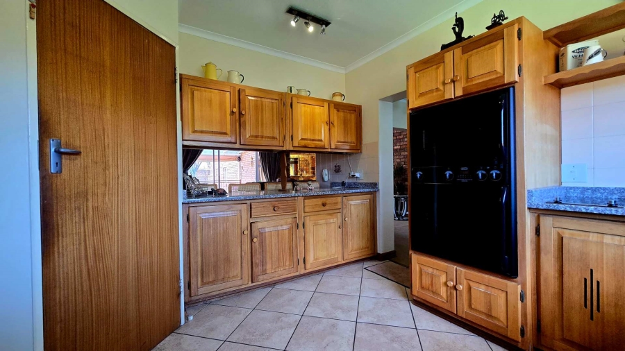 3 Bedroom Property for Sale in Annlin Gauteng