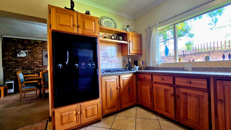 3 Bedroom Property for Sale in Annlin Gauteng